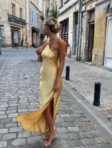 Vestido Largo de Espalda Abierta