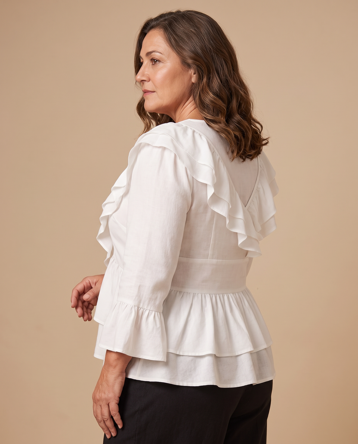 Sienna| Blusa Asimétrica con Volantes - Blanco 2