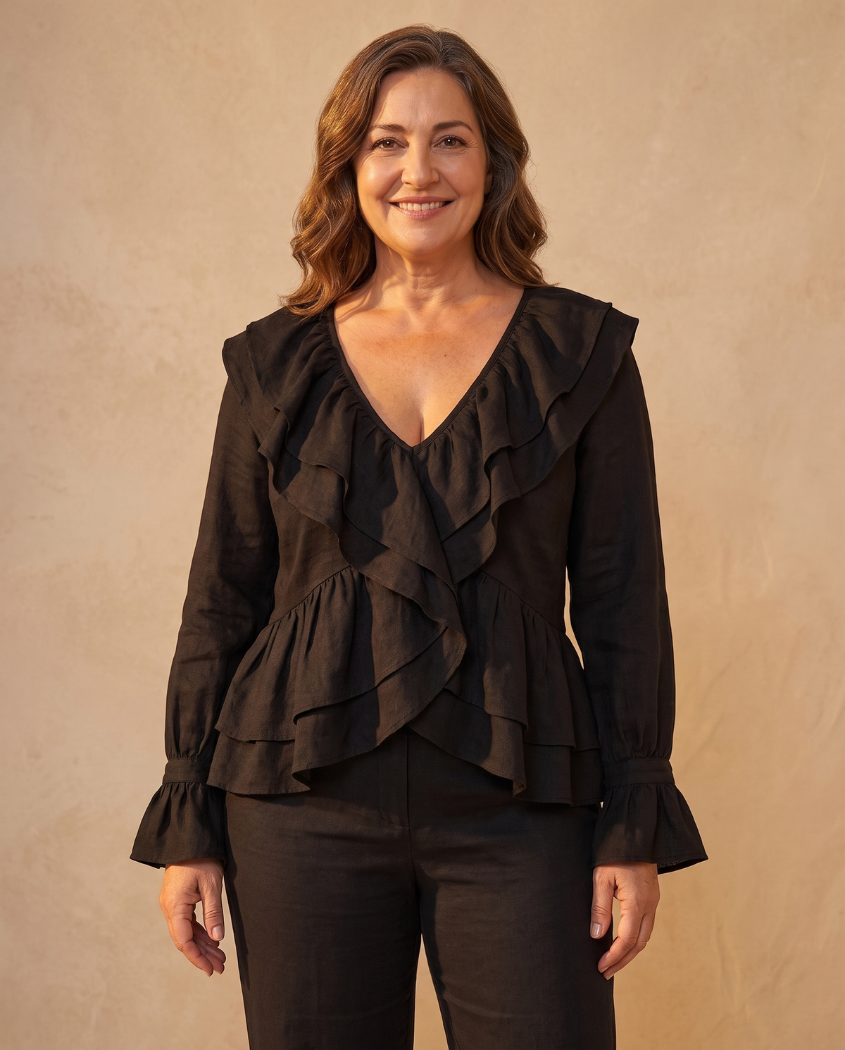 Sienna| Blusa Asimétrica con Volantes - Negro