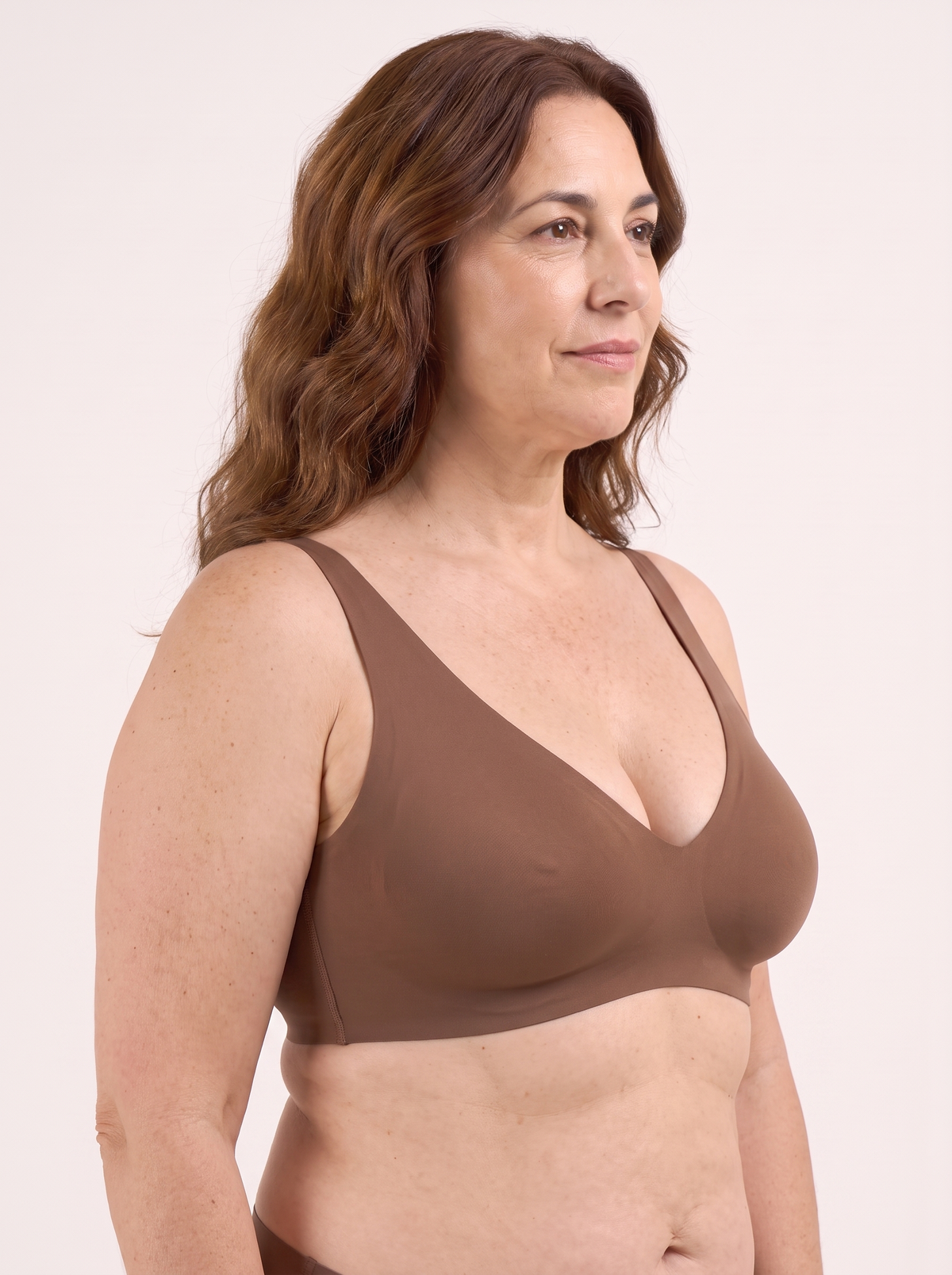 Sujetador push-up escote V café - tres cuartos